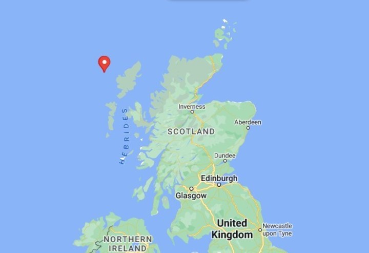 Mapa de las Islas Flannan y ubicación del faro de Eilean Mòr en el Atlántico Norte